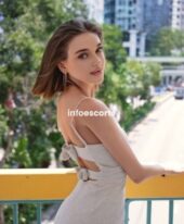 Chloe